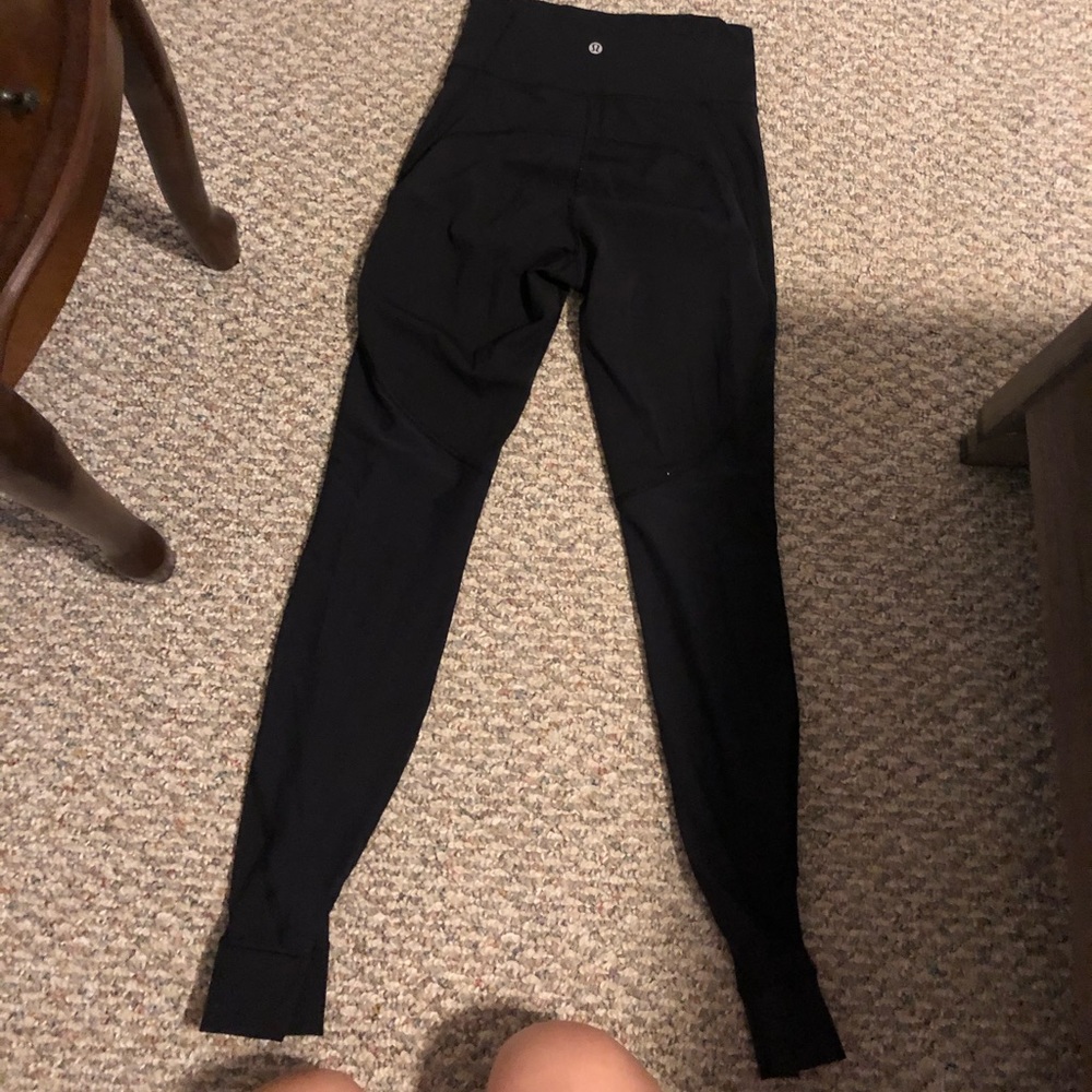 Size 4 lululemon mesh leggings